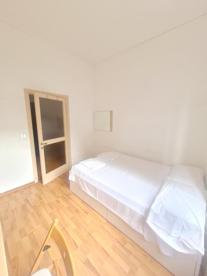 Santa Maria Valle Apartment Milano Ngoại thất bức ảnh